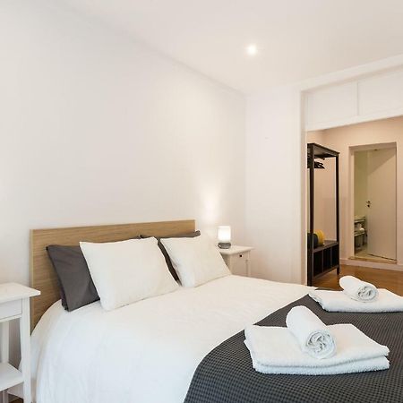 Three Bedroom Apartment In Historical Centre -Bairro Alto Lissabon Exterior foto
