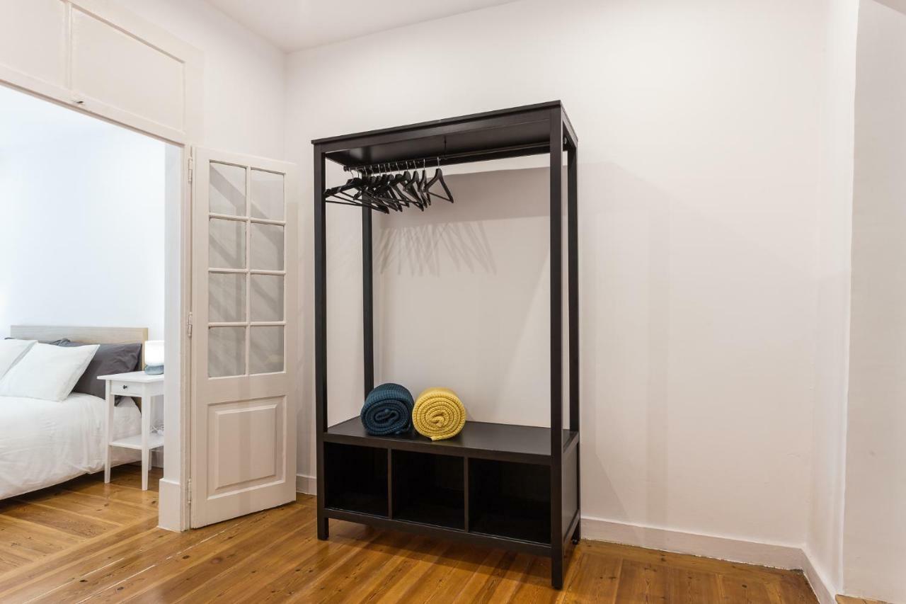 Three Bedroom Apartment In Historical Centre -Bairro Alto Lissabon Exterior foto